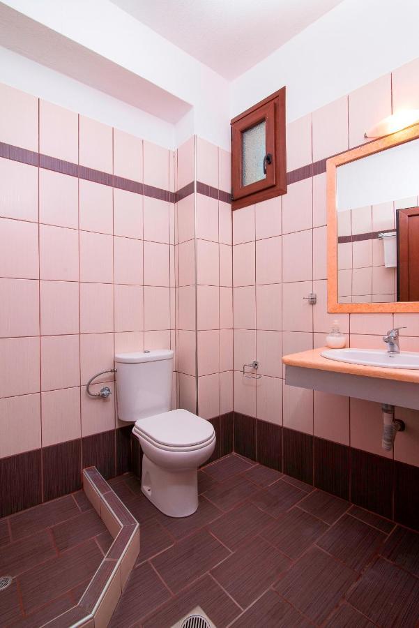 Elekon Apartments Chrysi Ammoudia ภายนอก รูปภาพ