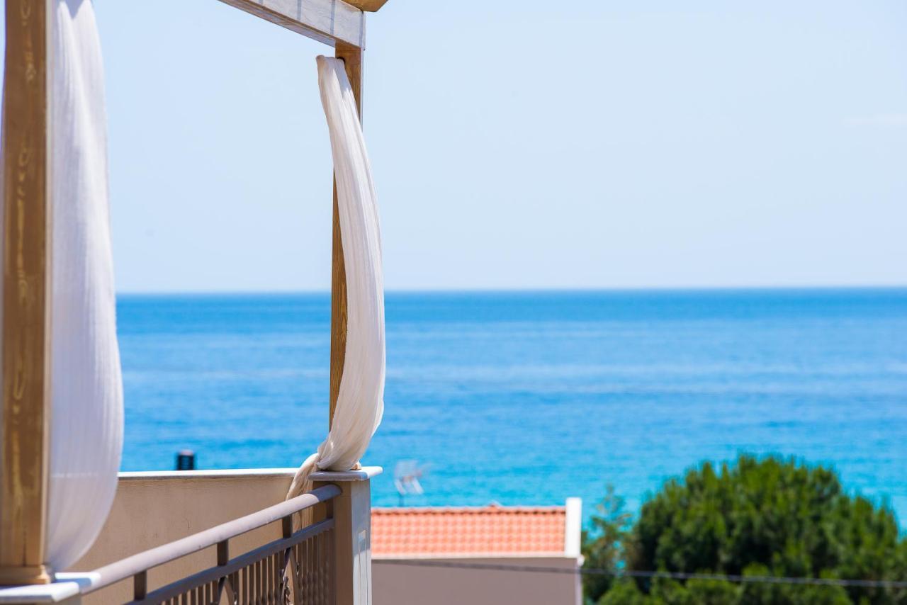 Elekon Apartments Chrysi Ammoudia ภายนอก รูปภาพ