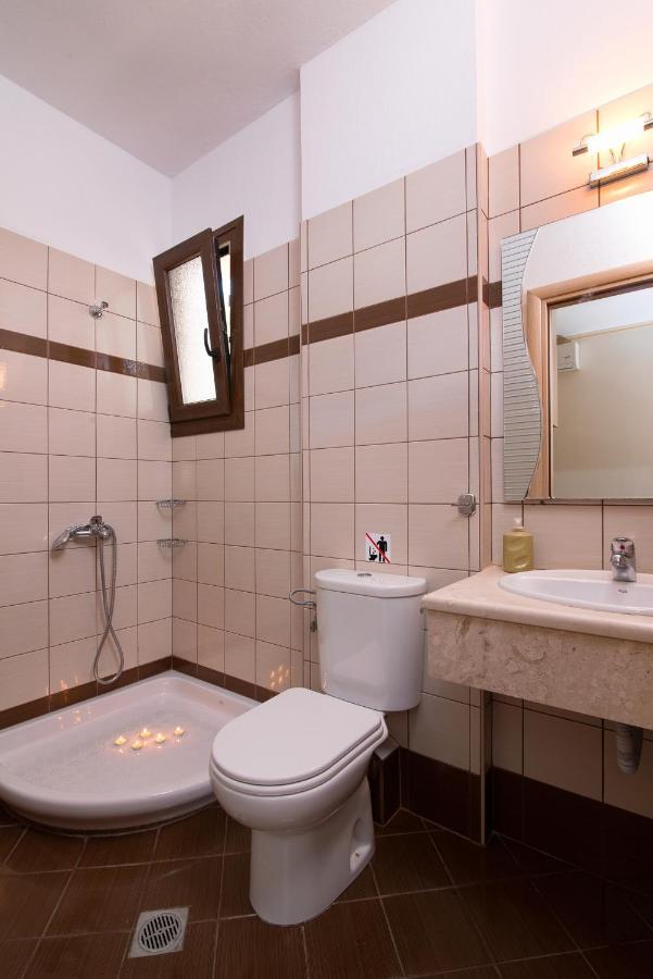 Elekon Apartments Chrysi Ammoudia ภายนอก รูปภาพ