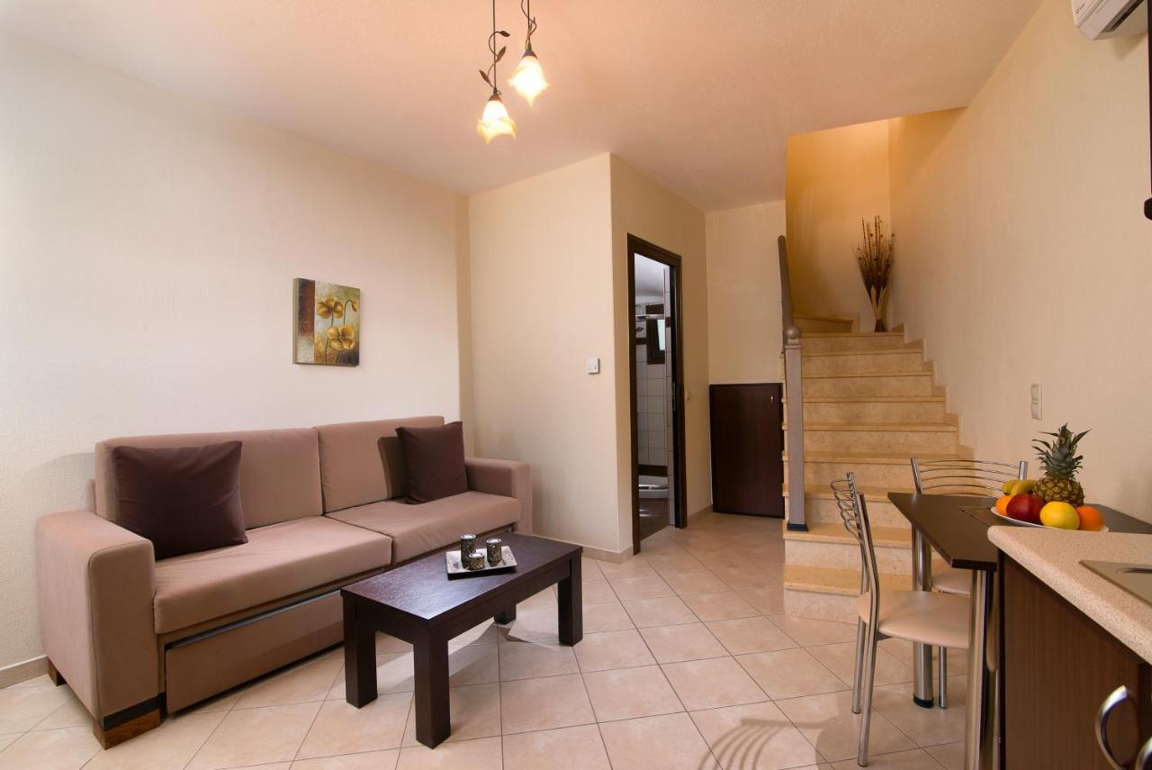 Elekon Apartments Chrysi Ammoudia ภายนอก รูปภาพ